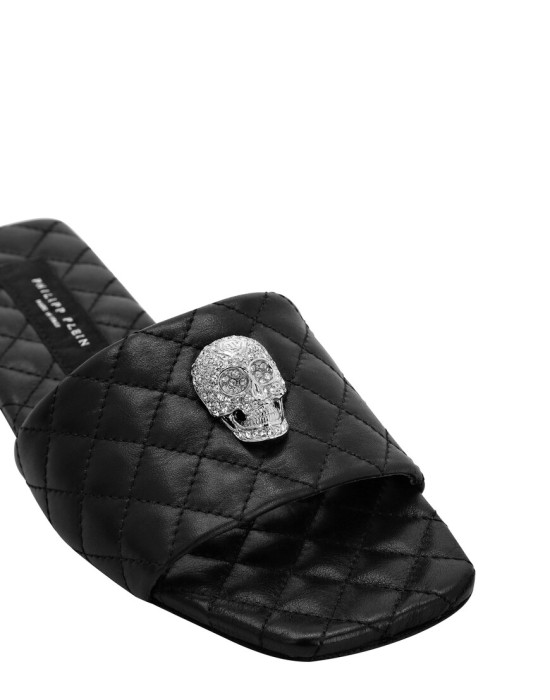 сандалии  по цене 28296 руб вид справа