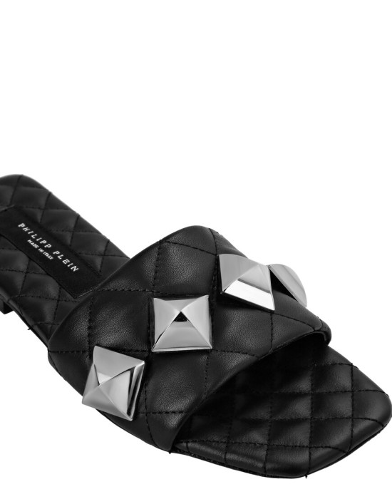 сандалии  по цене 38244 руб вид справа