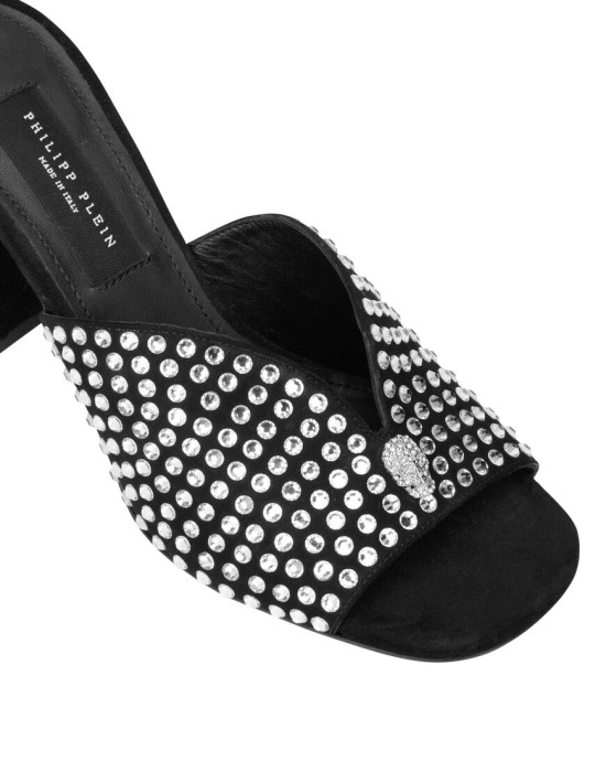 Продукция для женщин фото