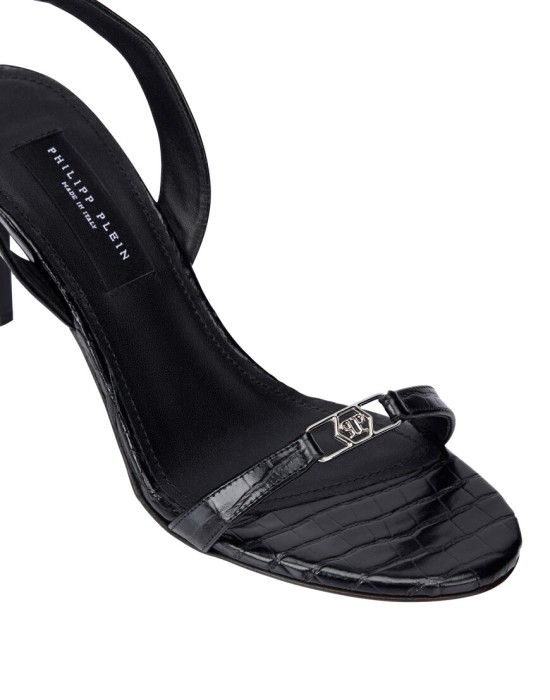 Продукция для женщин фото