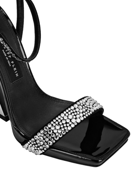 сандалии  из америки вид сбоку