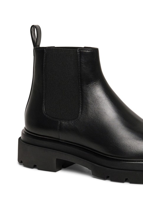 сапоги  из проверенных материалов спереди