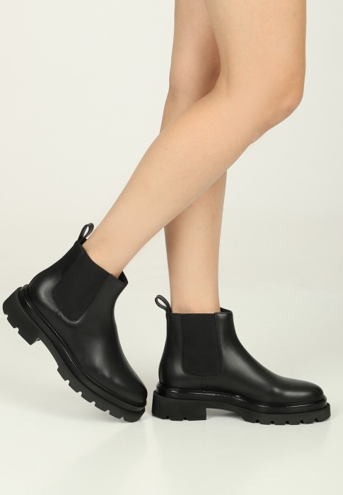 Продукция для женщин фото