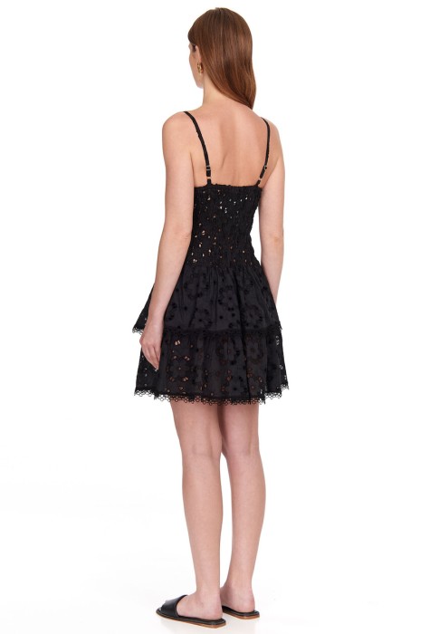 Товар черного цвета с внутренней стороны