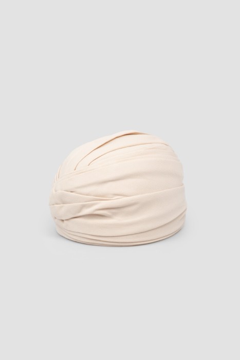 шапка-тюрбан  из шерсти спереди