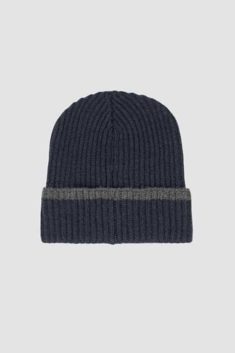 шапка  из италии вид сбоку