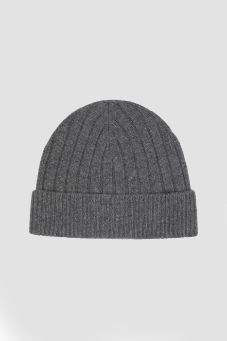 шапка  из италии вид сбоку