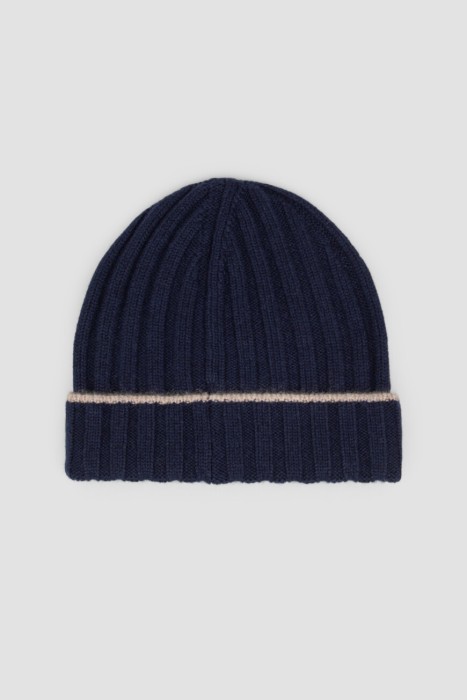 шапка  из италии вид сбоку