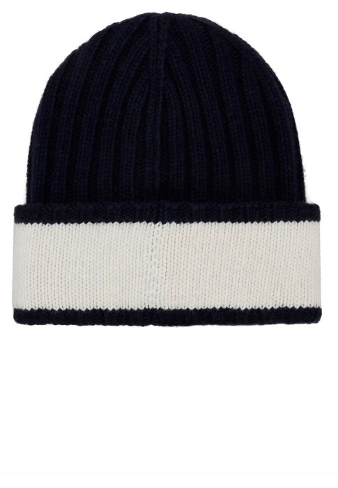 шапка  от бренда emporio armani вид слева