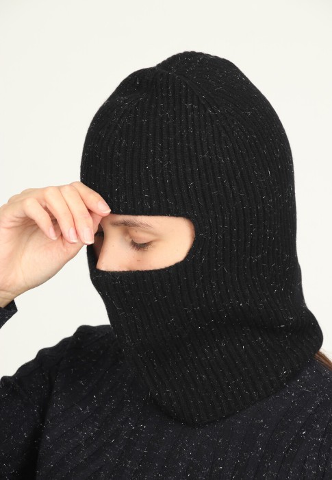 шапка  из проверенных материалов спереди