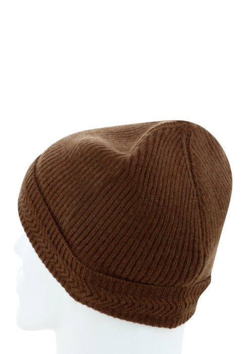 шапка  по цене 16835 руб вид справа