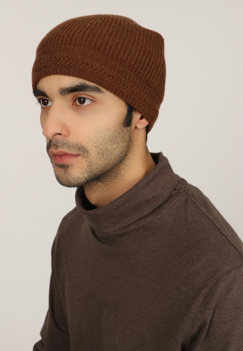 шапка  из италии вид сбоку