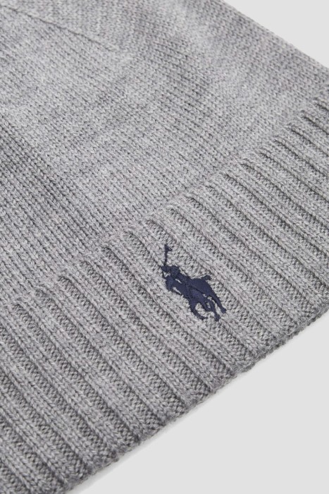 шапка  из америки вид сбоку