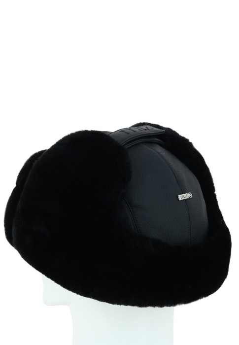 шапка  по цене 342900 руб вид справа