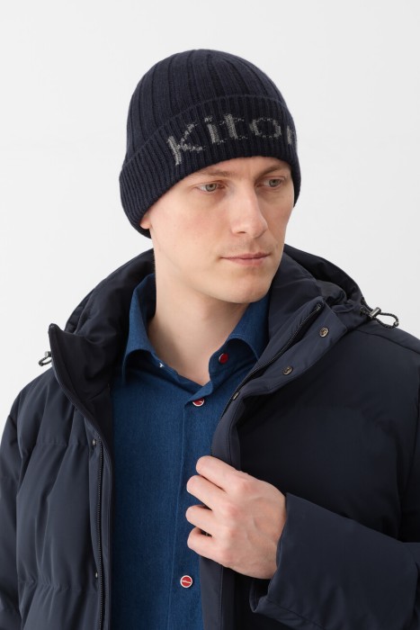 шапка  от бренда kiton вид слева