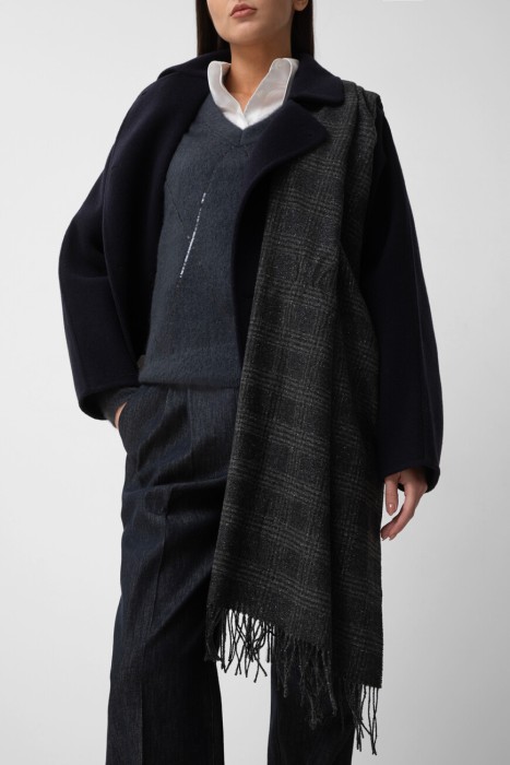 шарф  по цене 87900 руб вид справа