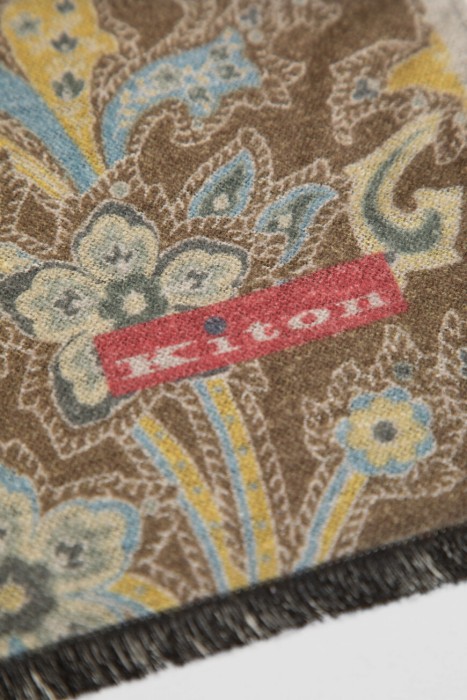 шарф  из италии вид сбоку