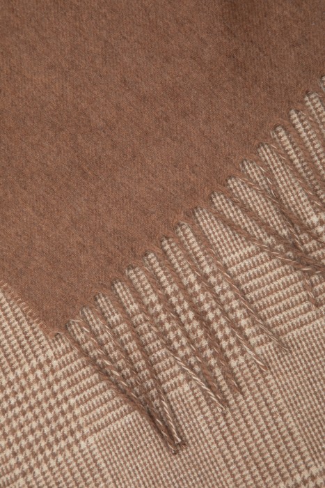 шарф  классического стиля с лицевой стороны