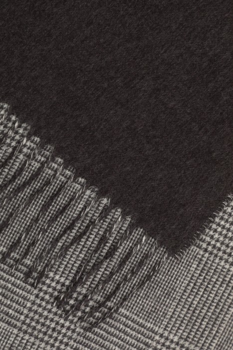 шарф  из италии вид сбоку