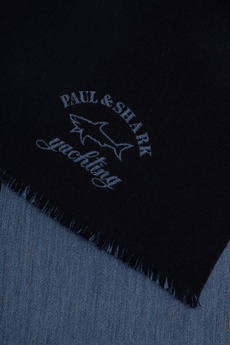 шарф  из италии вид сбоку