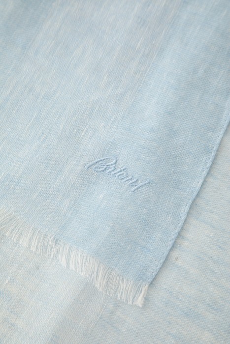 Товар голубого цвета с внутренней стороны