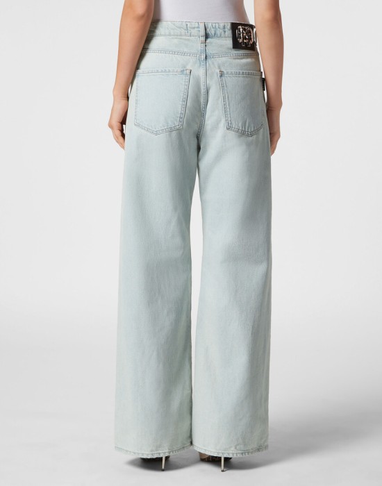 широкие джинсы  из америки вид сбоку