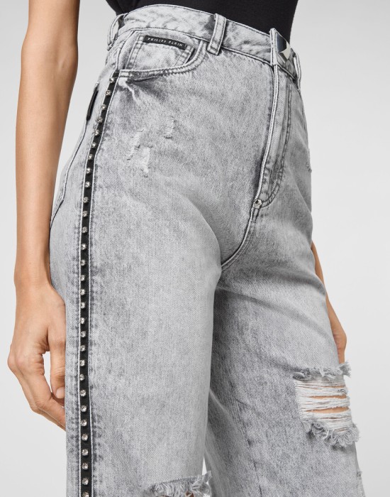 широкие джинсы  из проверенных материалов спереди