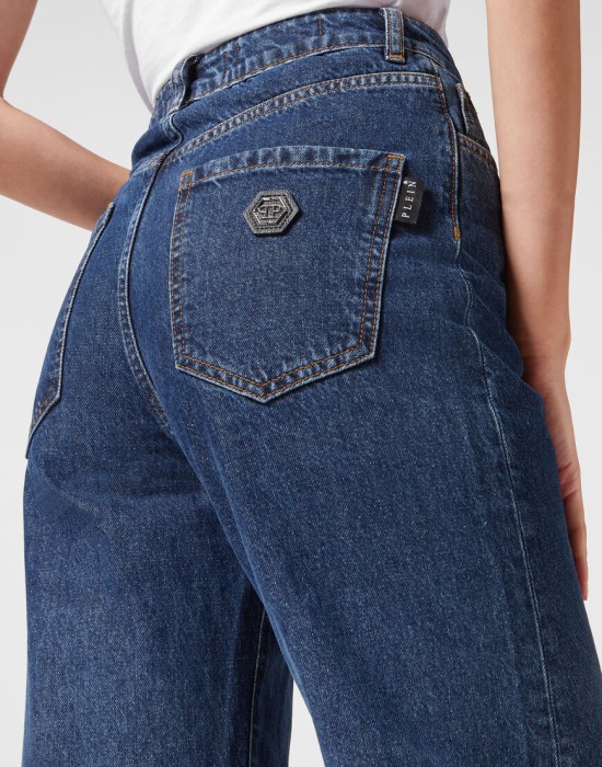 широкие джинсы  из проверенных материалов спереди