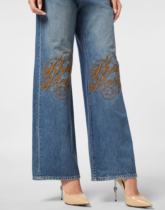 широкие джинсы  из проверенных материалов спереди