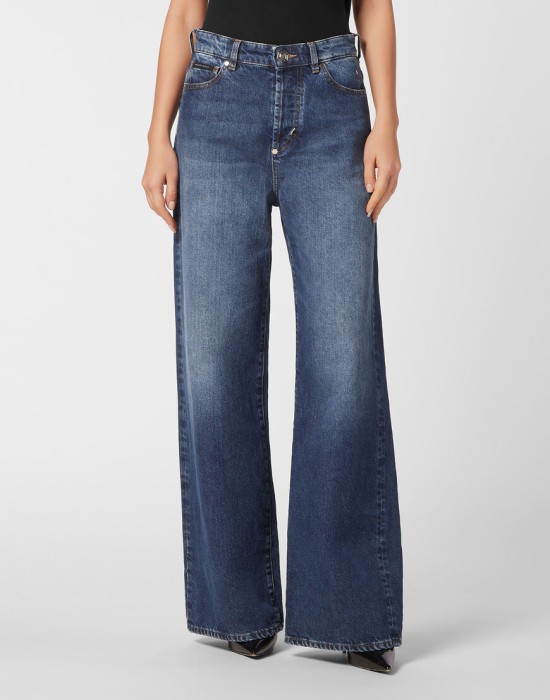 широкие джинсы  от бренда philipp plein вид слева