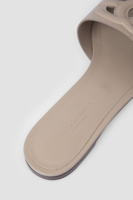 Продукция для женщин фото