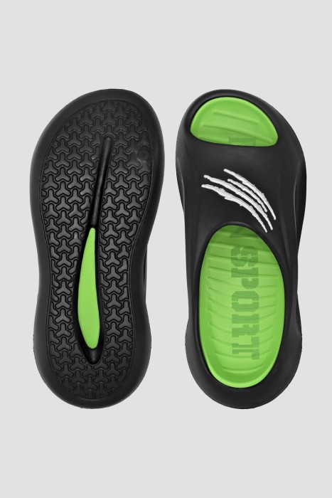 Товар черного цвета с внутренней стороны