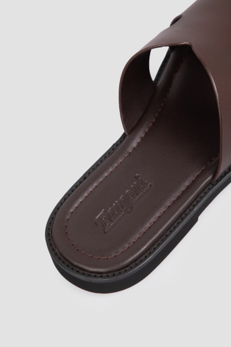 шлепанцы  из кожи спереди