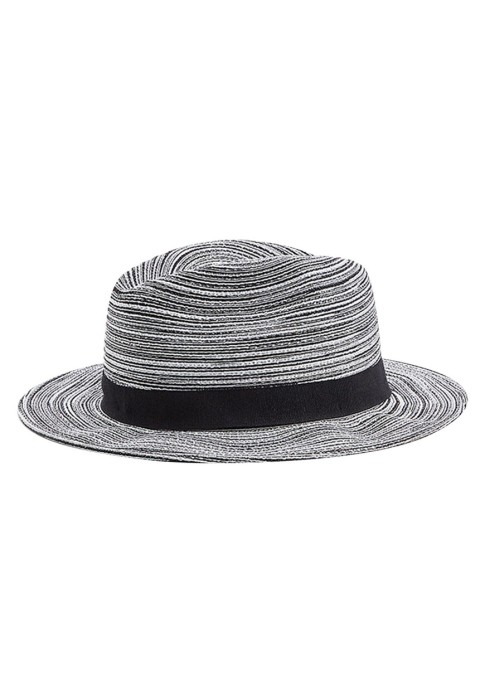 шляпа  по цене 13230 руб вид справа