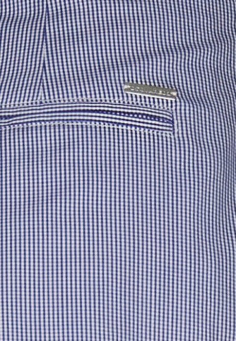 Товар голубого цвета с внутренней стороны