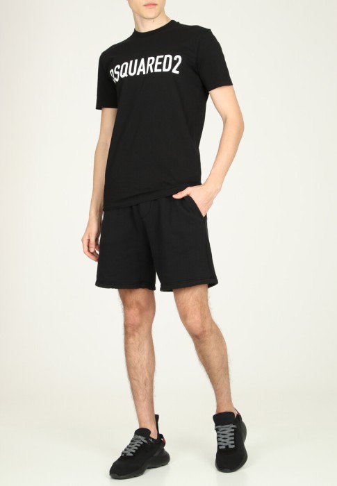 шорты 2 по цене 32130 руб вид справа