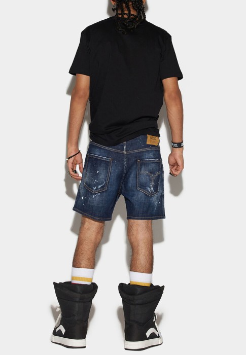 Товар синего цвета с внутренней стороны