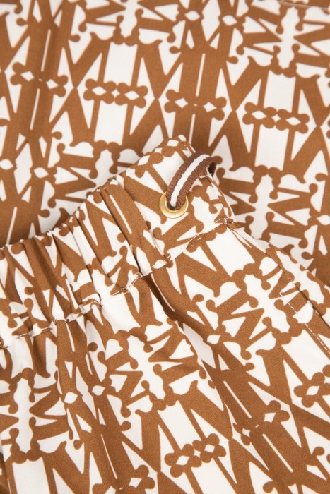 Продукция для женщин фото