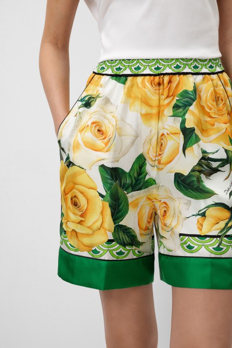 шорты  модель из коллекции flowering из италии вид сбоку