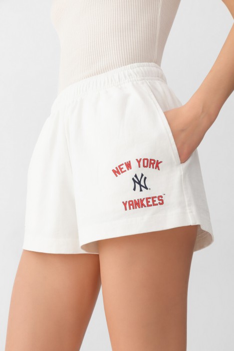 шорты sporty&rich модель homerun disco из америки вид сбоку