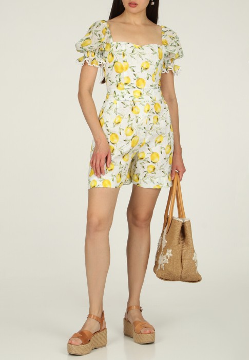 шорты  по цене 30900 руб вид справа