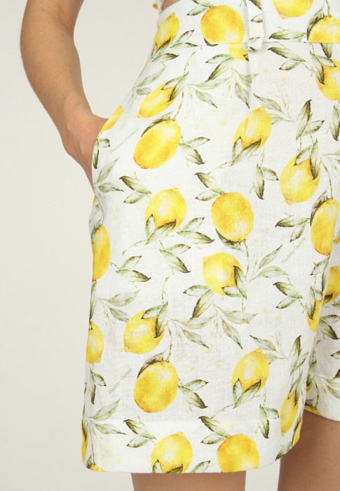 шорты  из проверенных материалов спереди