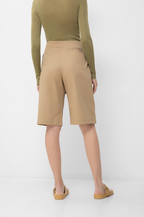 шорты  от бренда loewe вид слева