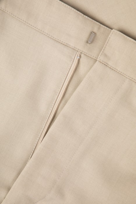 шорты  из хлопка спереди