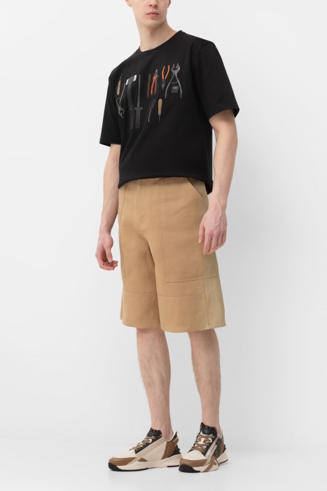 шорты  из текстиля спереди