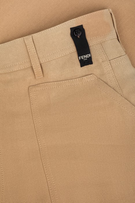 шорты  универсального стиля с лицевой стороны