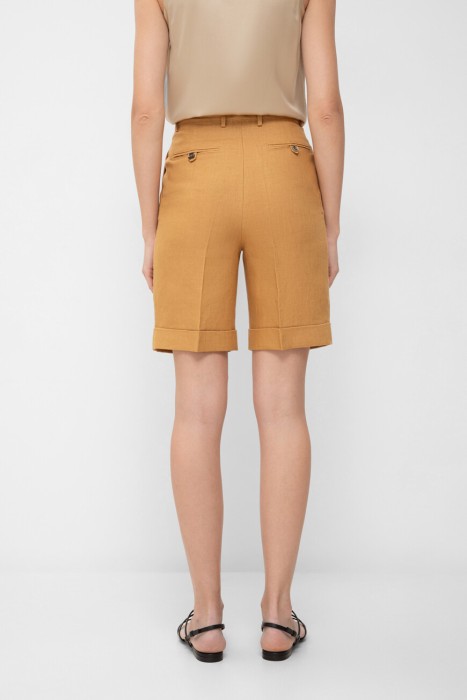 шорты  от бренда kiton вид слева