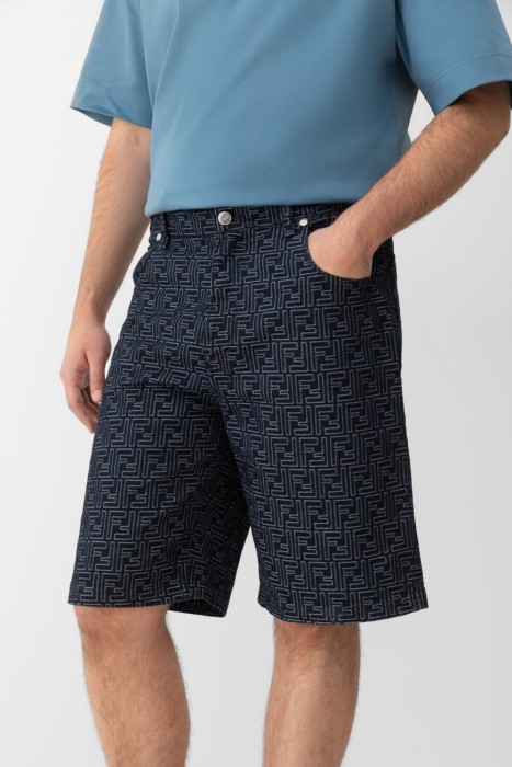 шорты  из италии вид сбоку