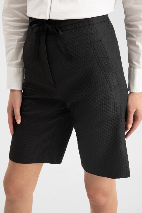 шорты  из франции вид сбоку