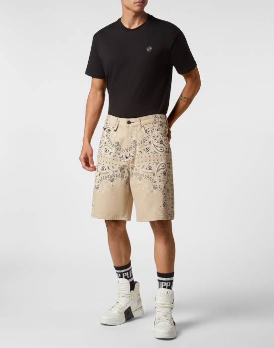 шорты  по цене 58140 руб вид справа